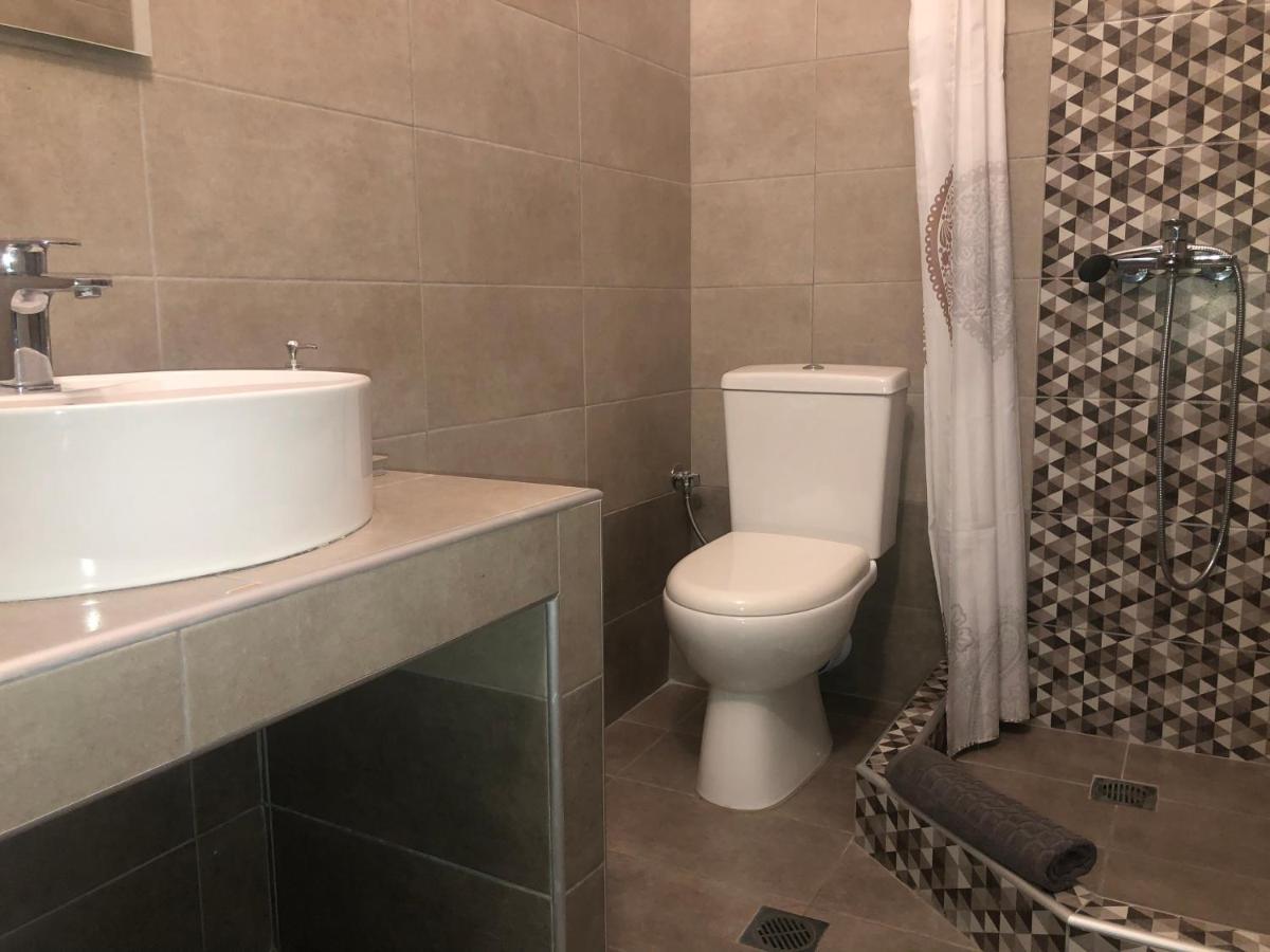 Villa Kostas Accommodations - Неа-Врасна Экстерьер фото