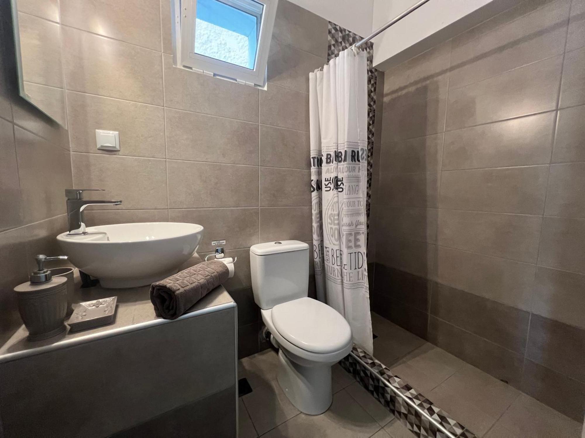 Villa Kostas Accommodations - Неа-Врасна Экстерьер фото